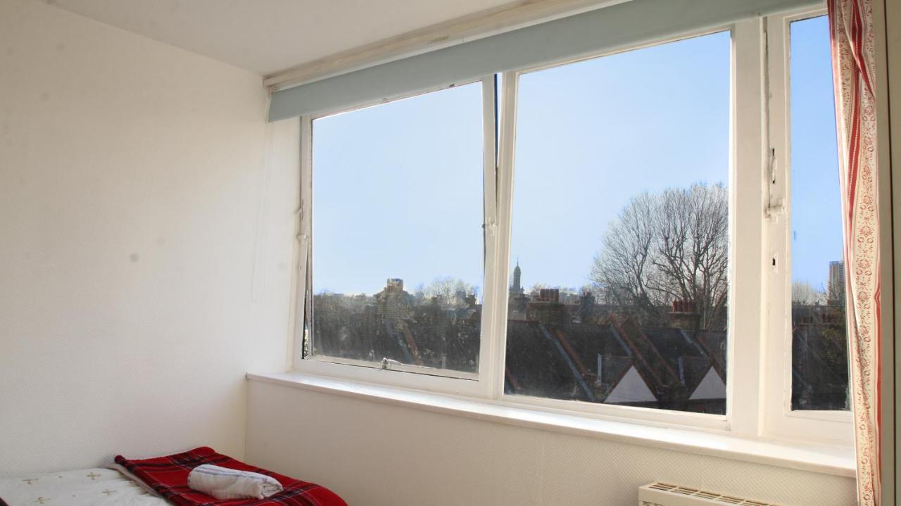 Elephant & Castle - Zone 2 - Private Rooms - Shared Bathroom London Exterior photo